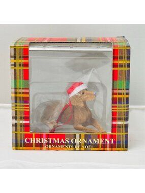 Sandicast Christmas Ornament Vizsla Dog Figurine Hand-Painted Plaid Box Display